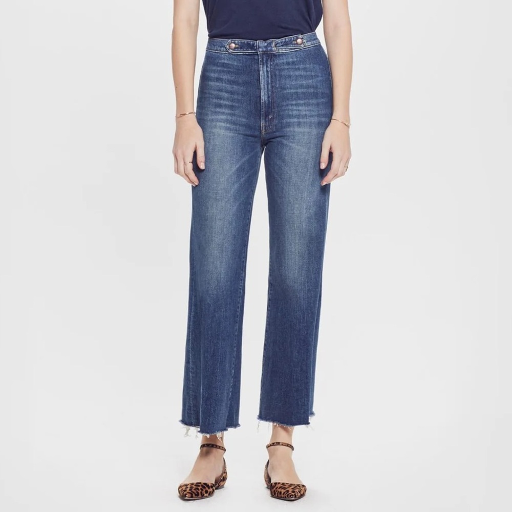 NWT Mother The Loop De Loop Fray Jeans in Just One Sip